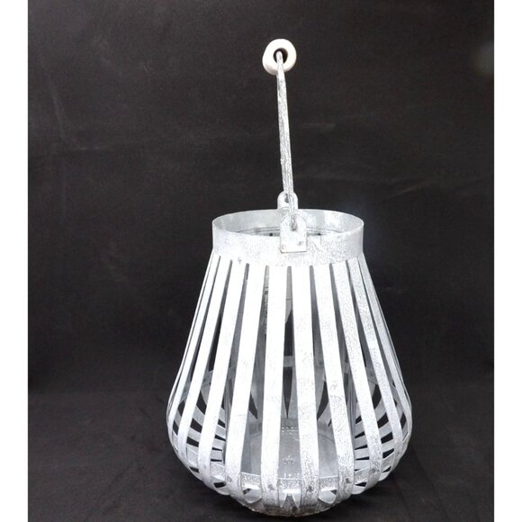 Metal Luminare Pyramid Shape Tea Light or Candle 6.5 in. White Washed NEW - Picture 3 of 5